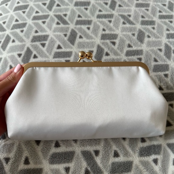 White Satin Clutch Purse - Picture 2 of 4